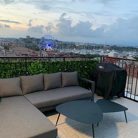 Rooftop Unique Vue / Vieil 아파트